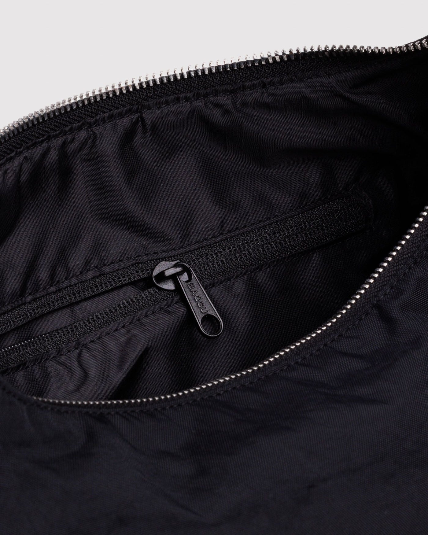 Nylon Meringue Bag - Black